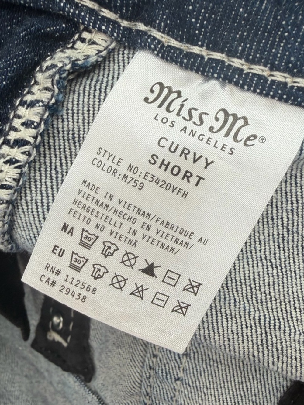 Miss me curvy jean shorts 32 - Picture 4 of 4